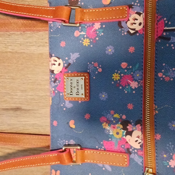 Disney Minnie Donney And Bourke - Picture 5 of 16